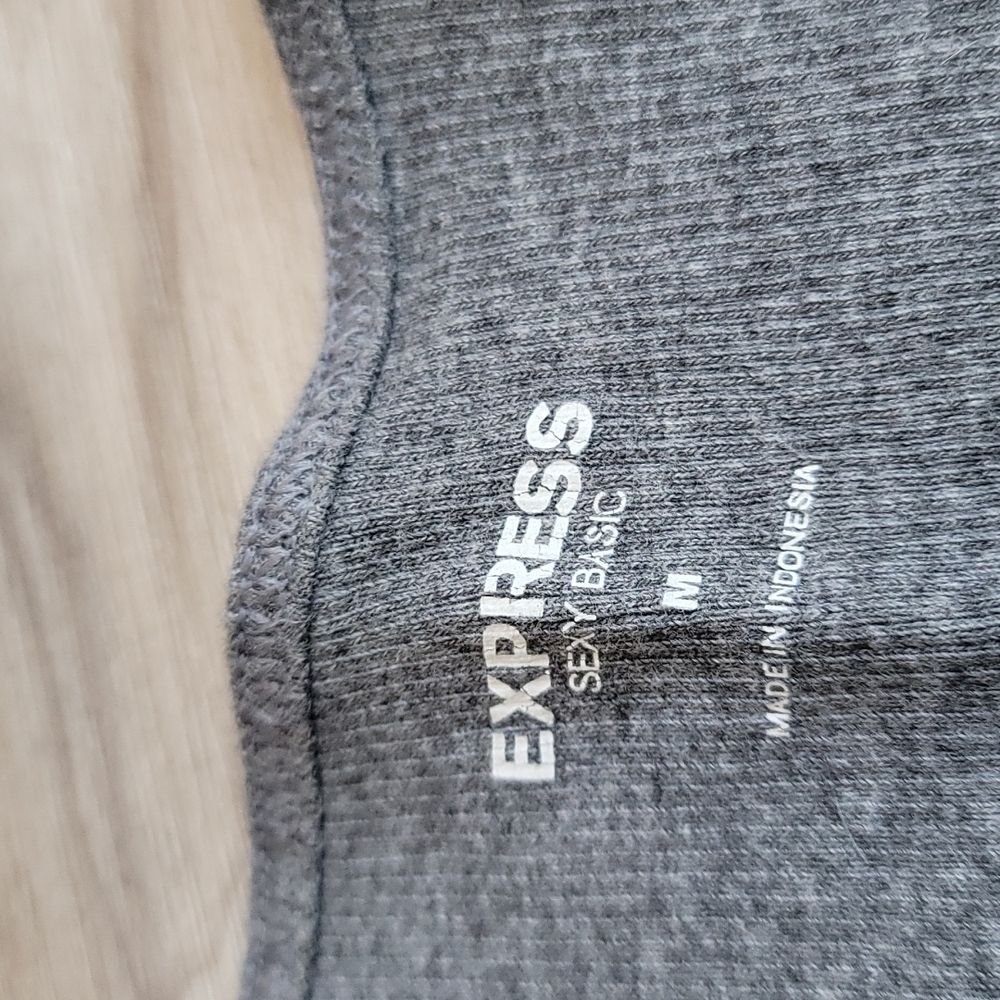 Express Sexy Basic Tank Size Medium - image 5